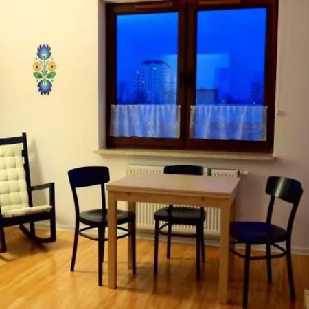 P&o Namyslowska Apartman *